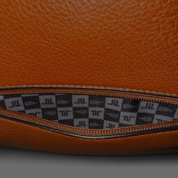 NEW!! London Fog Elisa Satchel Bag with Scarf Accent - Picture 6 of 8